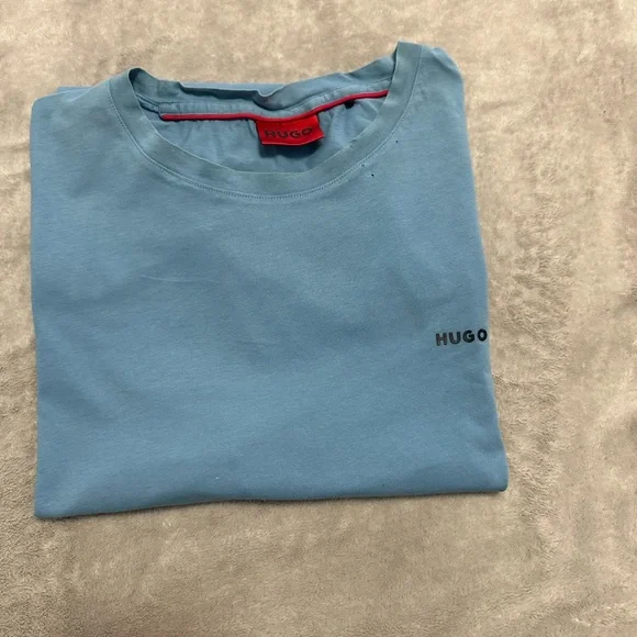 Hugo boss men tee - Picture 3 of 12